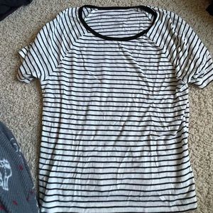 American Eagle black and white striped shirt